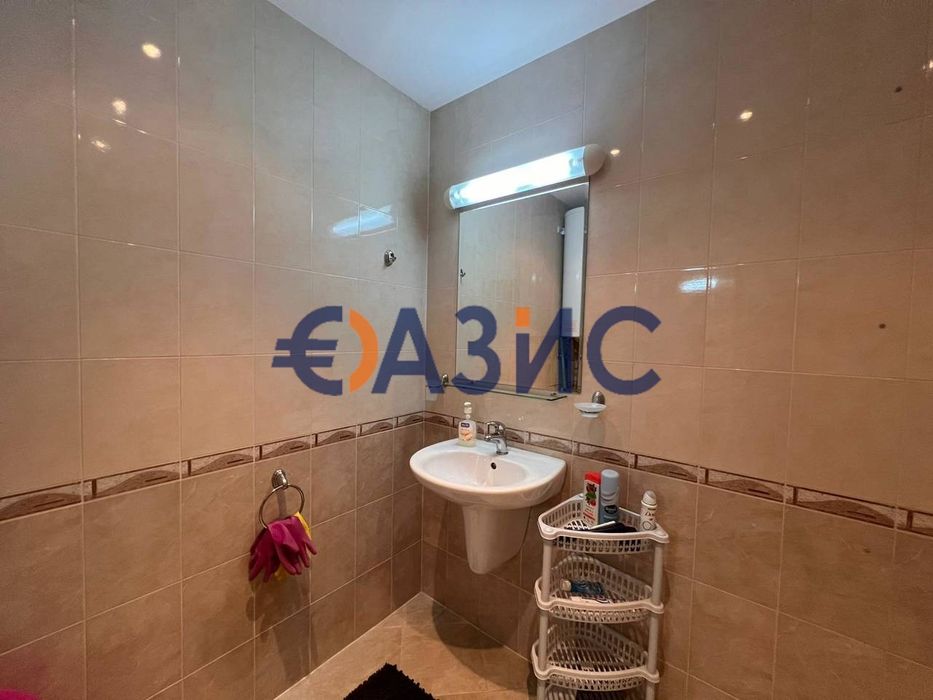 Продава се Тристаен апартамент в Свети Влас - 100 кв.м за 1500 €/кв.м - Снимка #3