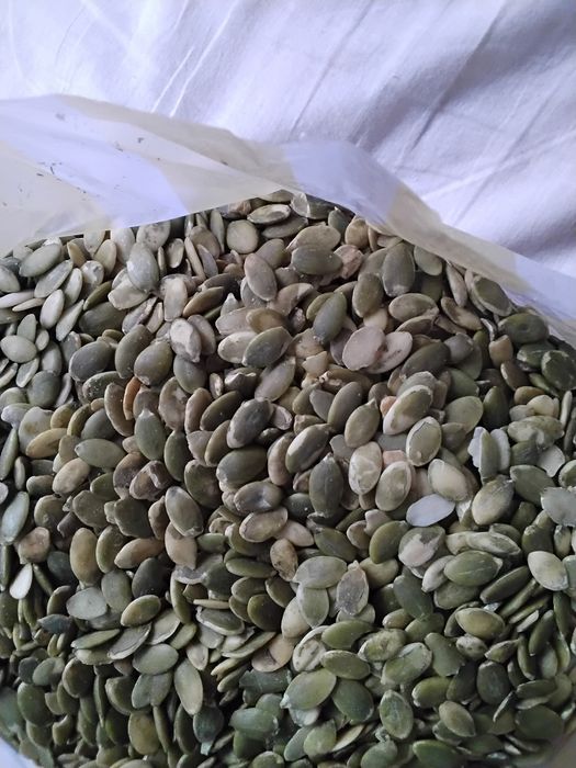 Miez crud,seminte de dovleac,natural din producție proprie, 45 lei/kg
