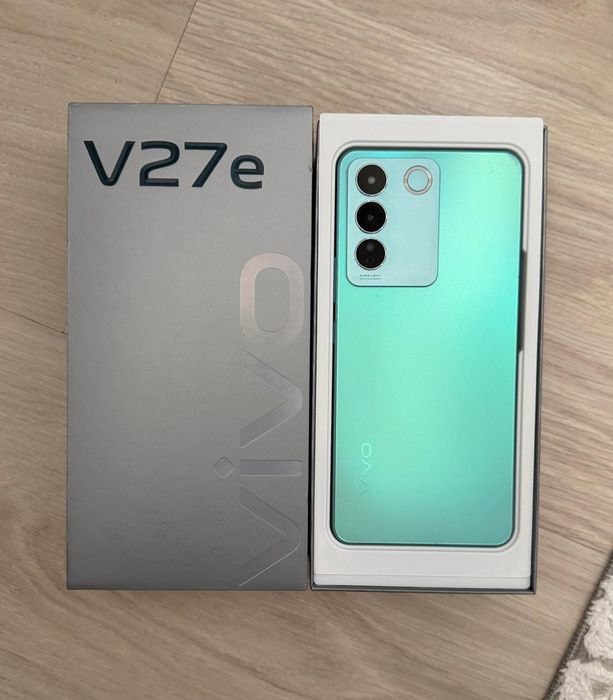Срочно продам Vivo 27e