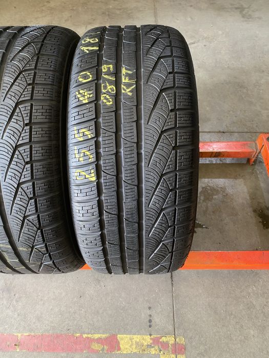 Anvelope iarna 225/45/18 si 255/40/18 Pirelli Sottozero 2 Run Flat