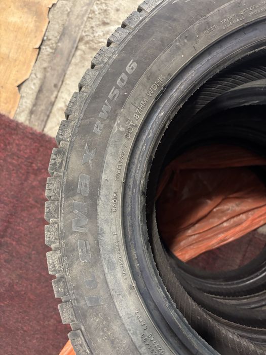 Продаю зимнюю резину