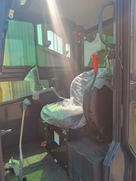 Miniexcavator  nou nout marca Machpro, model MP 46