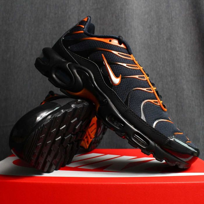 Oбувки Nike / Air Max Plus / TN „Dark Obsidian & Black“ + Кутия