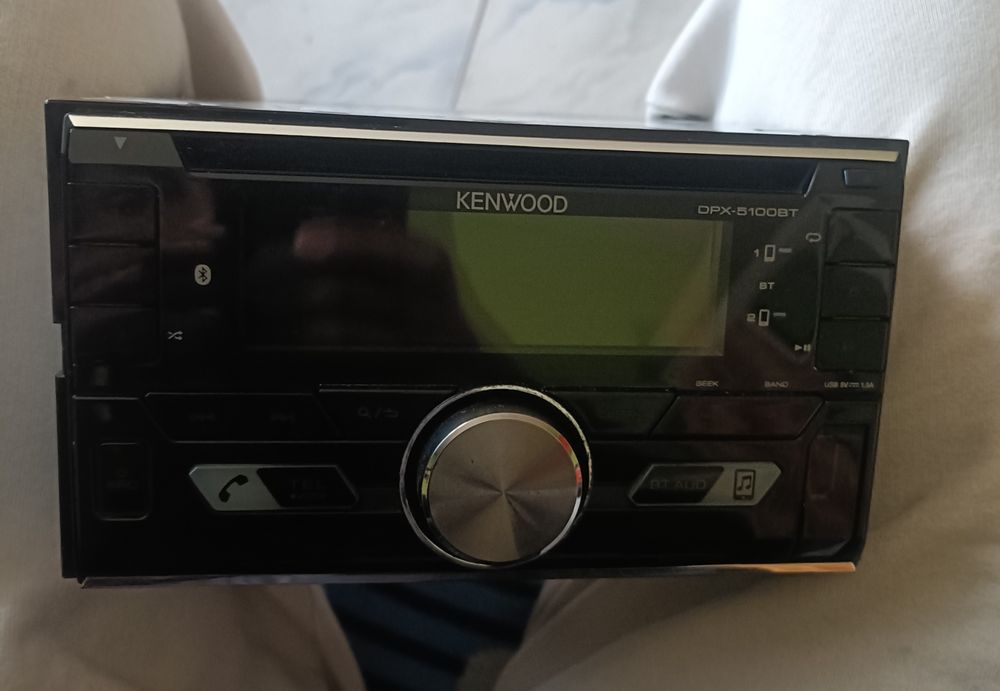 Vând  KENWOOD  DPX-51OOBT 380 lei negociabil nu raspund la mesajeeeeeeee sunati cei interesati