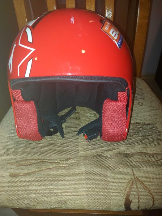 Ски гащеризон,състезателна каска и яке тийнейджър