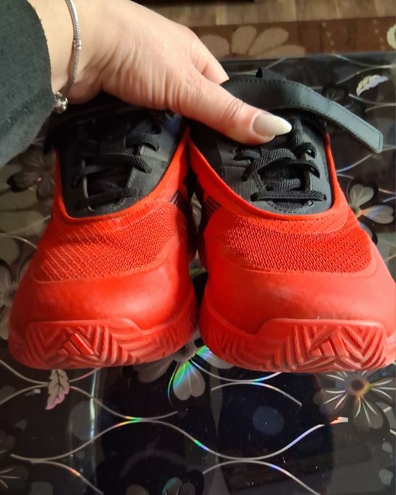 Зимни боти ,,Adidas"