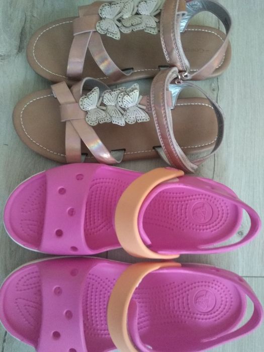 Нови сандали Crocs, George и HM