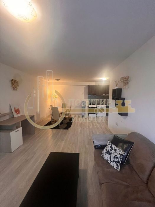 Дава се под наем Двустаен апартамент в София, Зона Б-5 - 75 кв.м за 511 € - Снимка #2