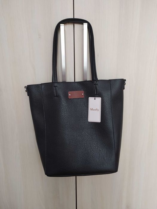 Чисто нова чанта