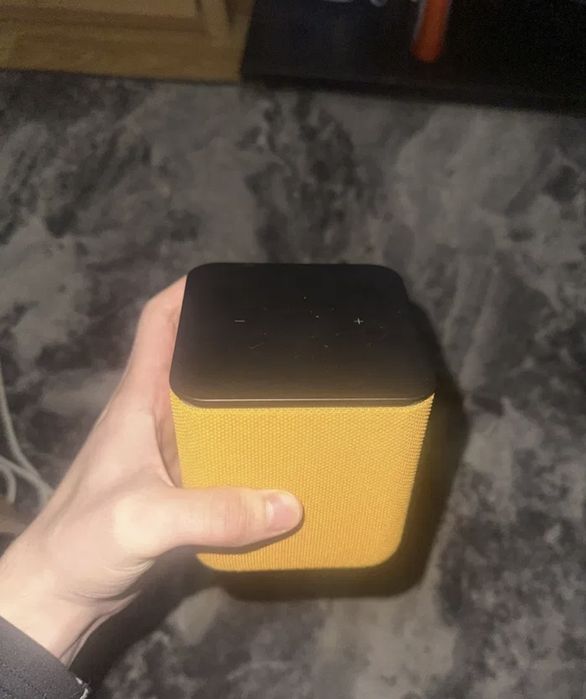 Яндекс станция Миди