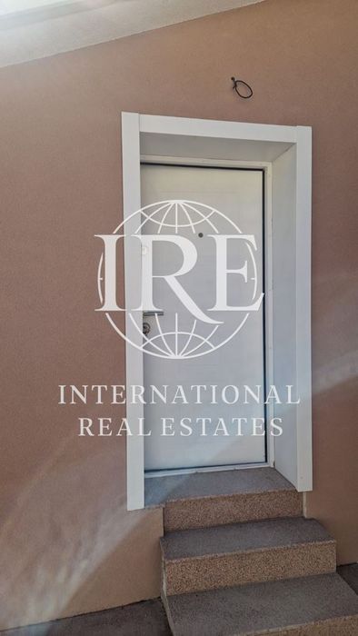 Продава се Къща в Варна, м-т Акчелар - 430 кв.м за 1745 €/кв.м - Снимка #12