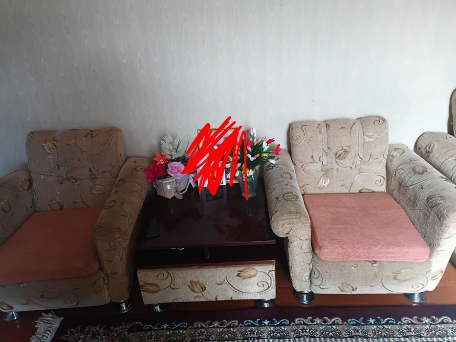 Диван ва кресло сотилади!