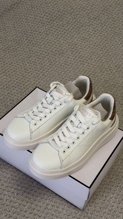 Новые кеды от Guess, размер 36,5