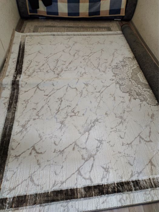 Продам ковер б/ушный