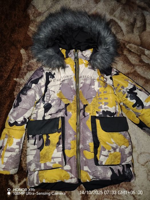 Продам куртку на мальчика