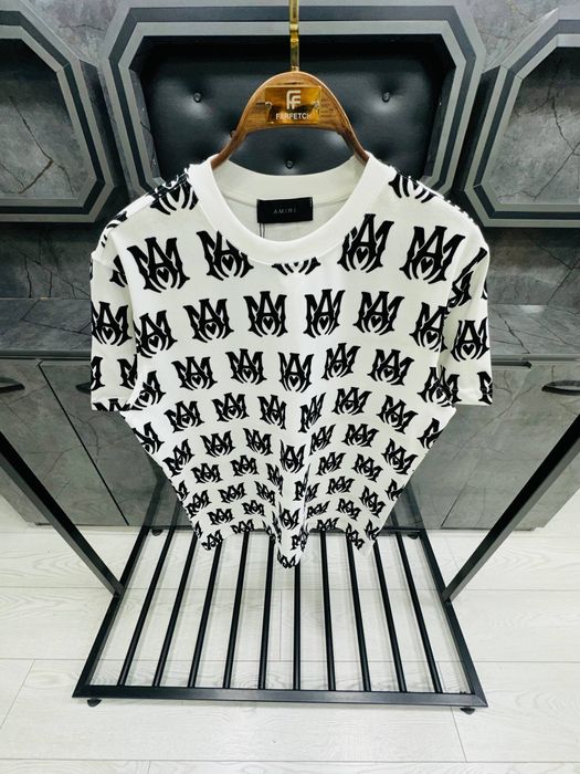 Мъжки тениски различни модели