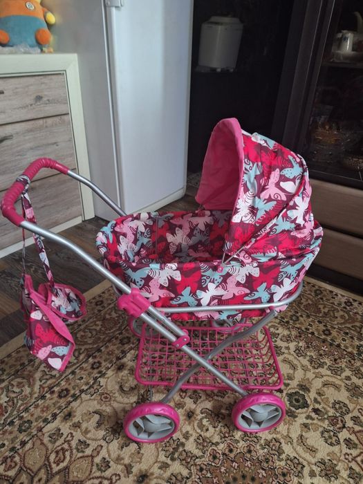 Коляска для игрушек