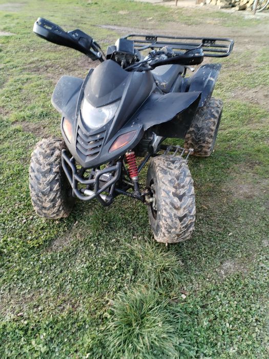 Vând Atv 150 CC automat
