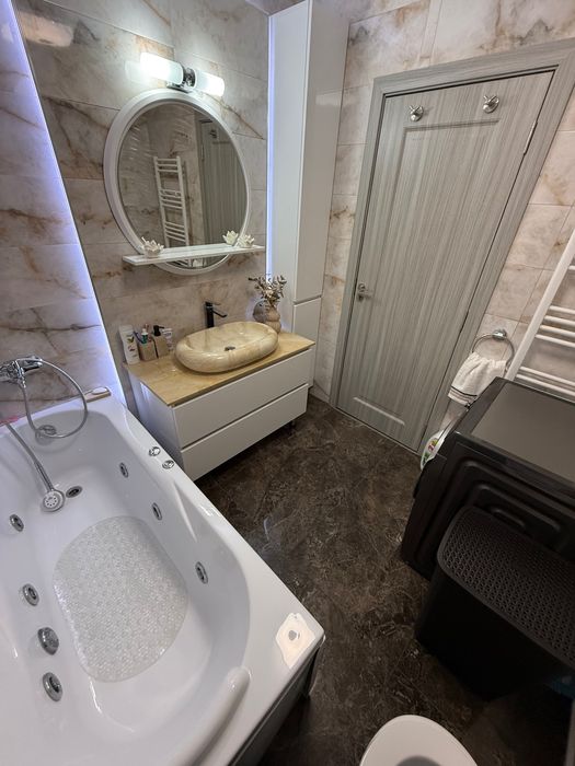 apartament 3 camere