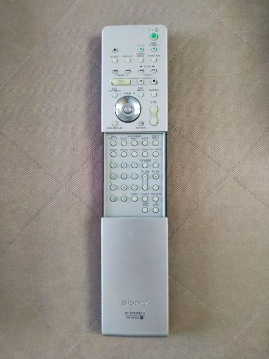 DVD-проигрыватель SONY с пультом