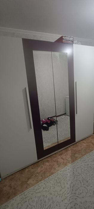 Продам Шкаф 4 дверный