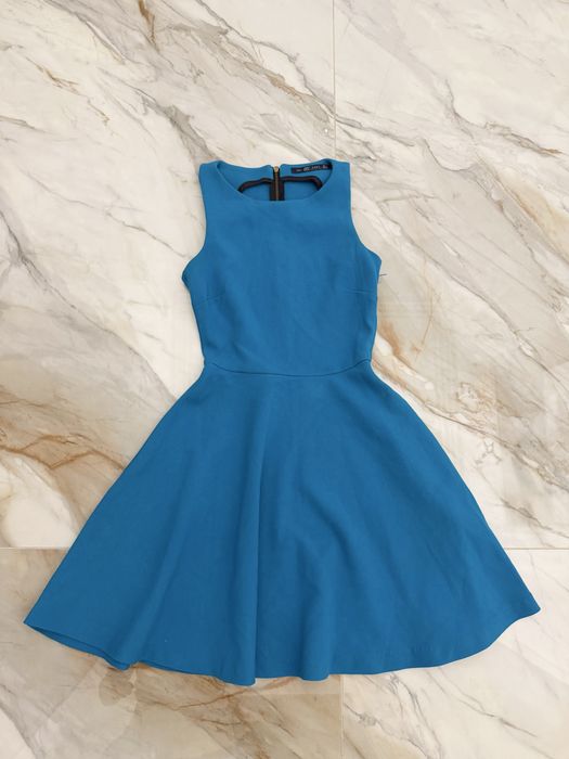 Zara, Guess платья S, все по 4000