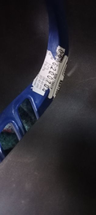 Подам хоккейный шлем bauer FM2500M