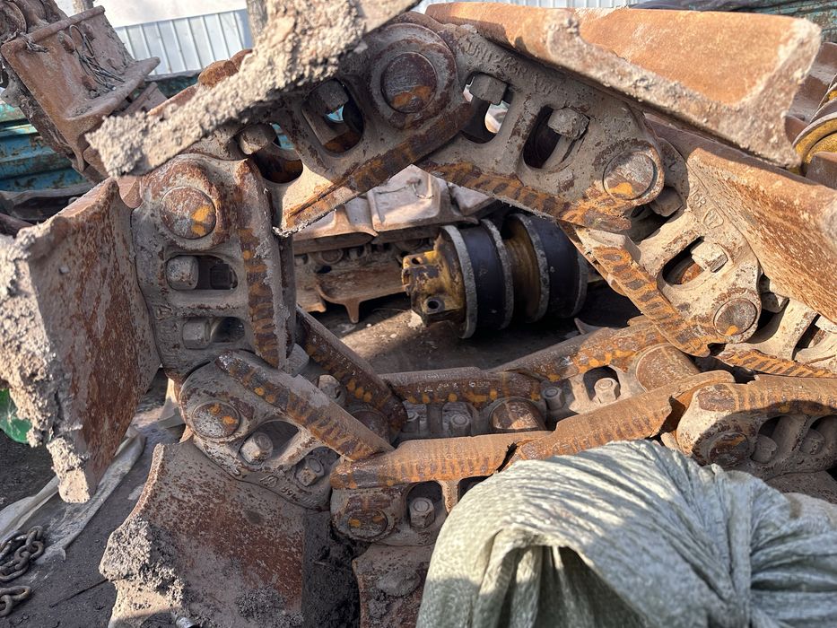 Гусеница Shantui 22-23