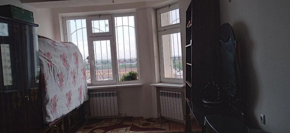 Квартира сотилади