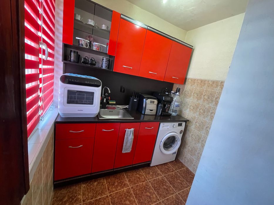 Продава се Четиристаен апартамент в Стара Загора, Център - 106 кв.м за 1161 €/кв.м - Снимка #5
