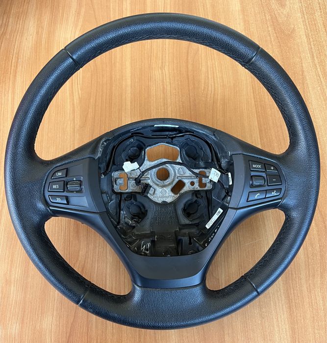 Оригинален волан за BMW F20,F21,F30,F31