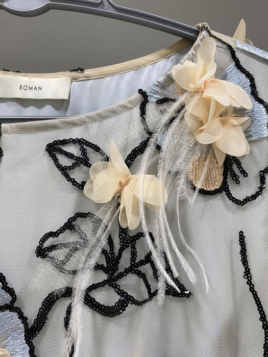 Шикарное вечернее платье Roman.