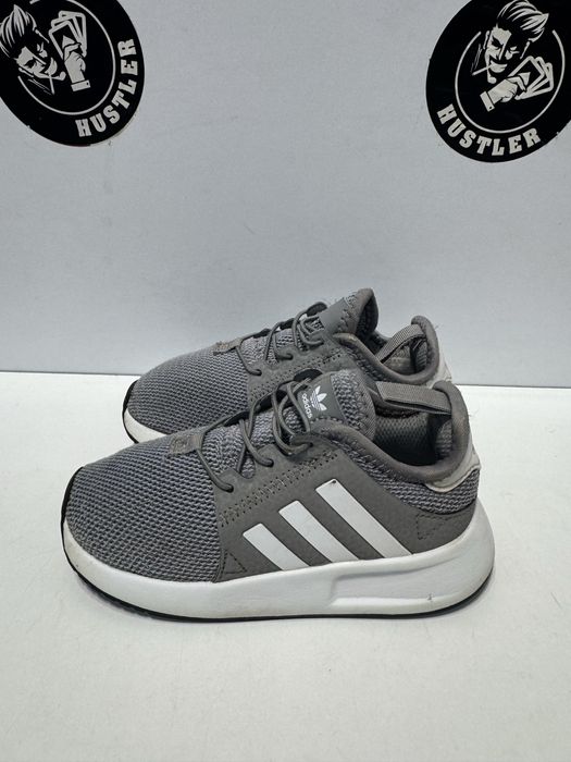 Детски маратонки ADIDAS . Номер 25.5