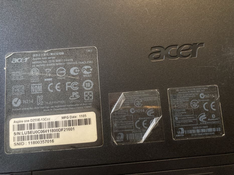 Acer aspire one D255E