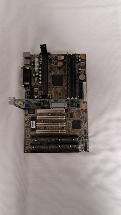 LOT COMPONENTE PC RETRO – Socket A & LGA775, AGP, RAM, Plăci de Bază &