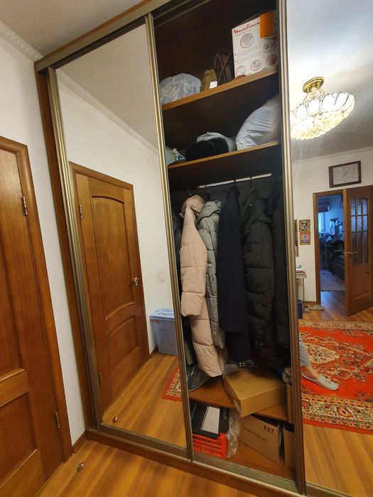 Продам шкаф-купе