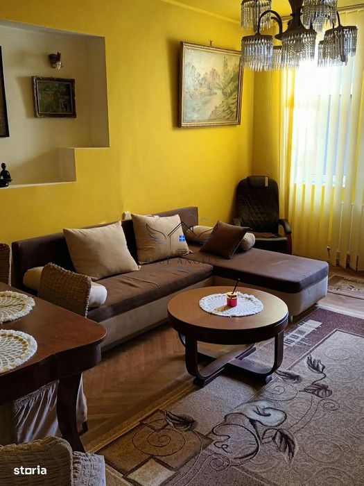 Apartament 2 camere de închiriat – vis-a-vis de Poarta Șchei