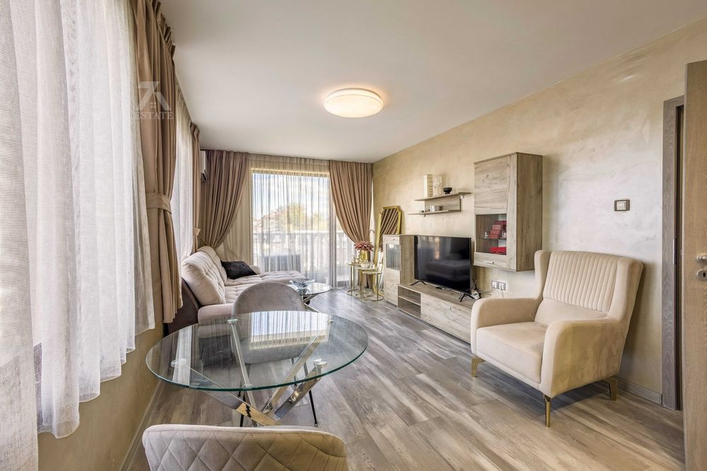 Продава се Двустаен апартамент в Елин Пелин - 63 кв.м за 2064 €/кв.м - Снимка #2