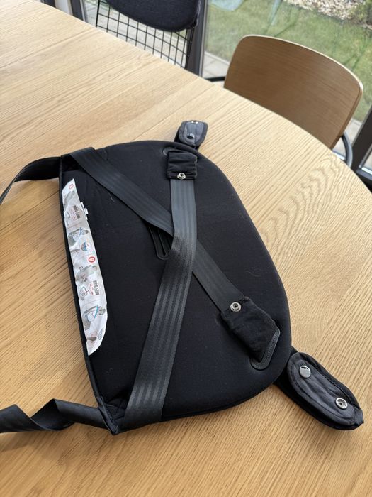 Deviator centura auto pentru gravide