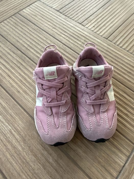 Оригинални детски маратонки New Balance 327, 25 номер