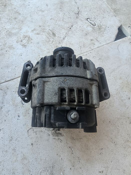 Alternator A0009068802 Mercedes Sprinter 2.2 cdi euro 5 / Mercedes Vito 113 cdi 2.2 euro 5