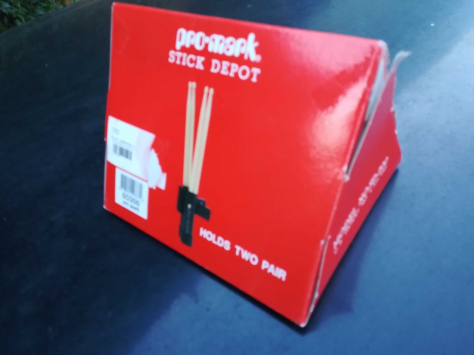 Държач за палки, чисто нов