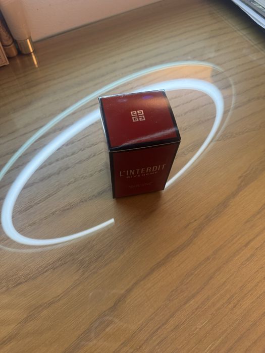 Духи Guvenchy L’inrerdit