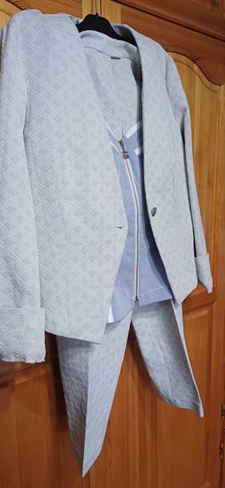 Разкошен Костюм 3 Части на OLTE Италия-Сако+Панталон+Бюстие!НОВИ!