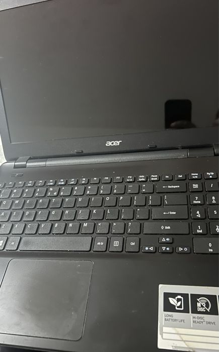 Laptop Acer Aspire E5-572G – HDD 1TB – Baterie bună