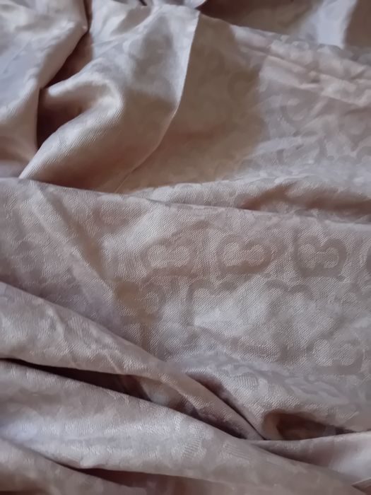 Esarfa superba, Burberry