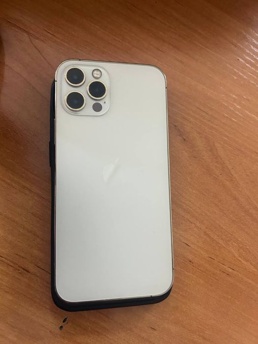 продам iphone 12 pro
