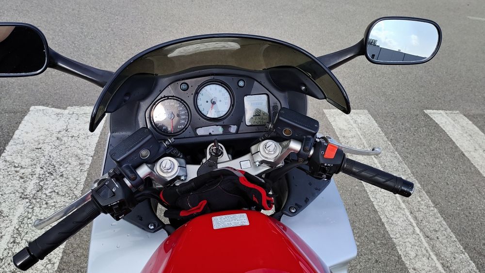 Vand Honda VFR 800 fi