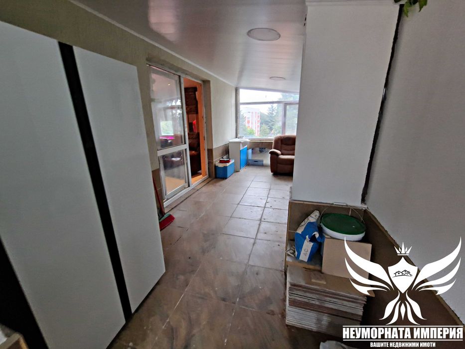 Продава се Тристаен апартамент в Асеновград - 143 кв.м за 1077 €/кв.м - Снимка #4