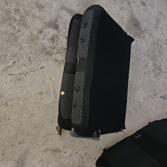 Седьмой ряд сидения ларгус